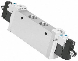 Распределитель VUVG-L18-T32U-AT-G14-1R8L