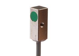 IPF Electronic IB090104 Индуктивные датчики - с нормальной дистанцией срабатывания