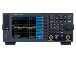 Keysight N9322C Базовый анализатор сигналов (BSA), от 9 кГц до 7 ГГц