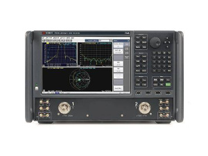 Keysight N5222B СВЧ-анализатор цепей серии PNA, 26,5 ГГц